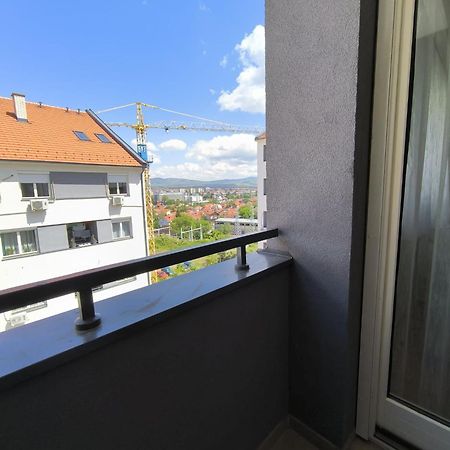 Apartman Zivic Ni Екстериор снимка